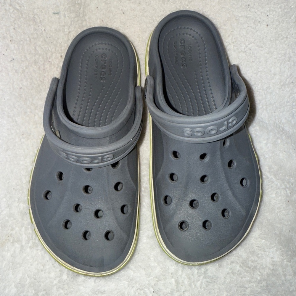 CROCS Kids Classic Clog Shoes | Size 13 | Gray | Green | White | - Picture 2 of 4